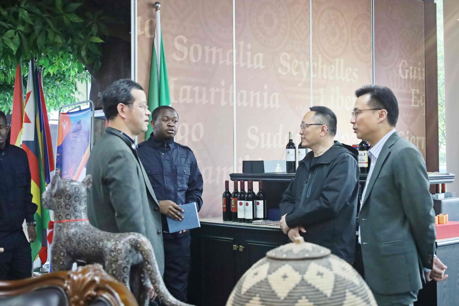 IMG_1884(1).jpg IMG_1884(1).jpg